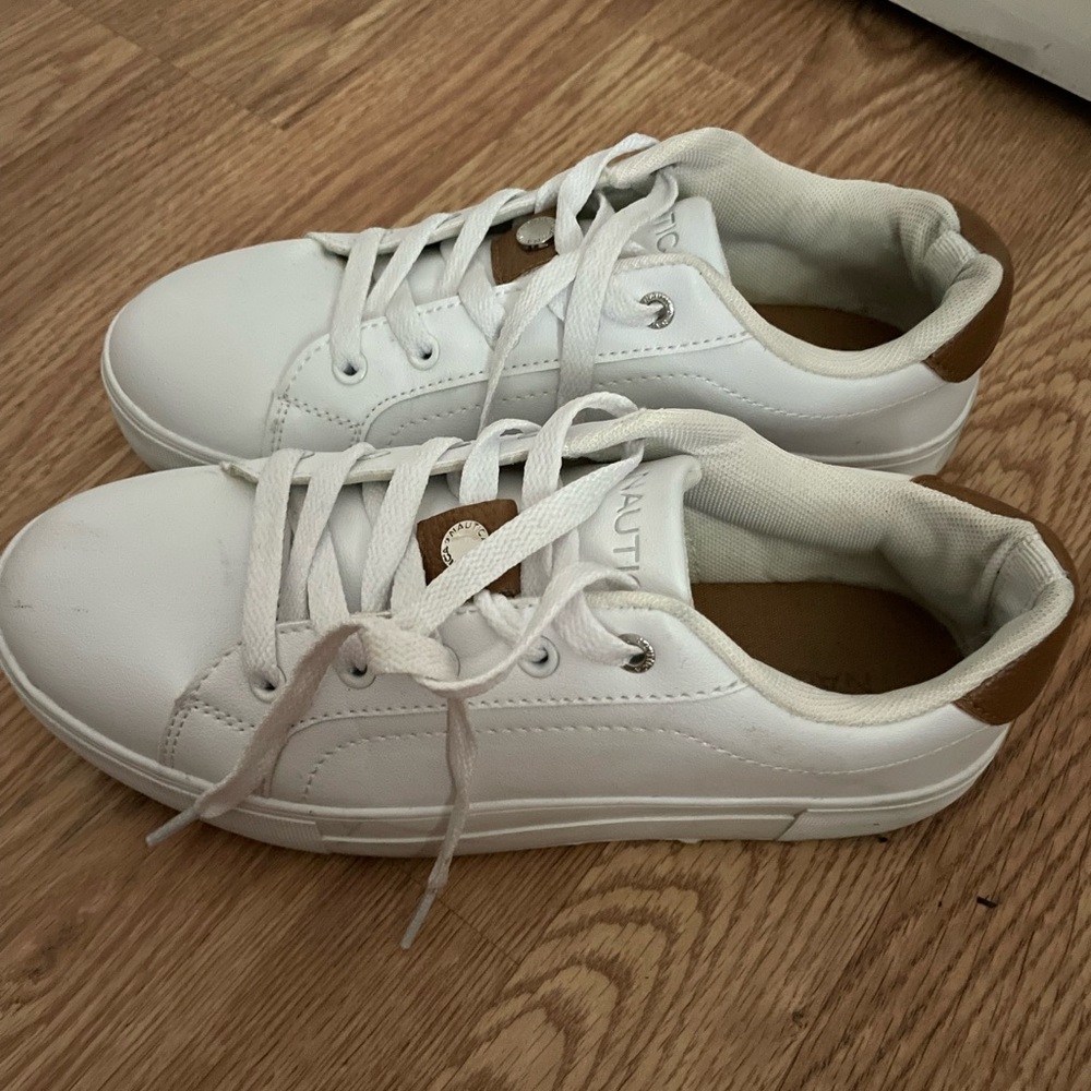 Nautica White and Tan Sneakers Classic Canvas Design